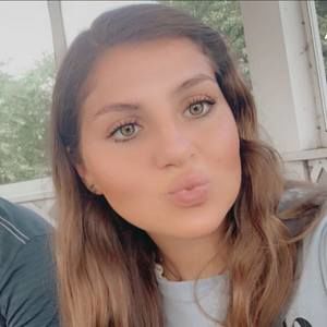 Meet your Posher, Brianna